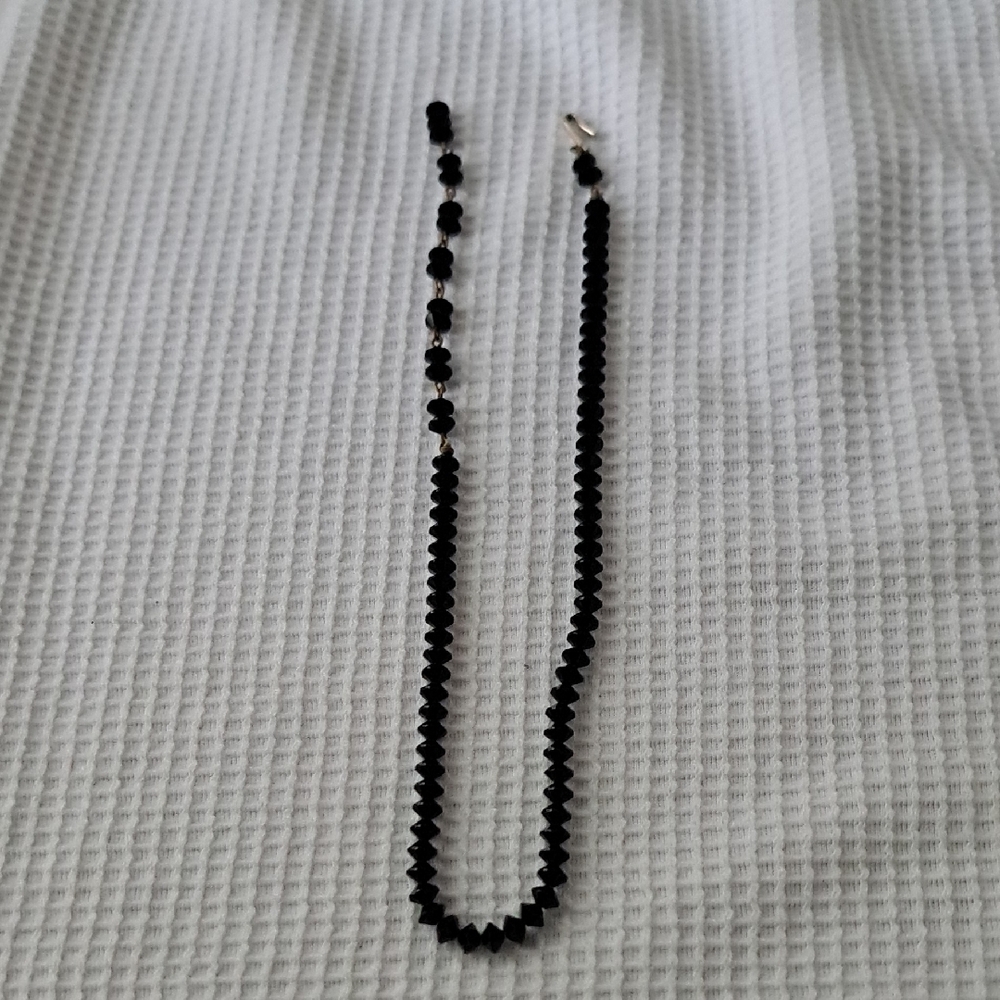 Bead Necklace 9/26